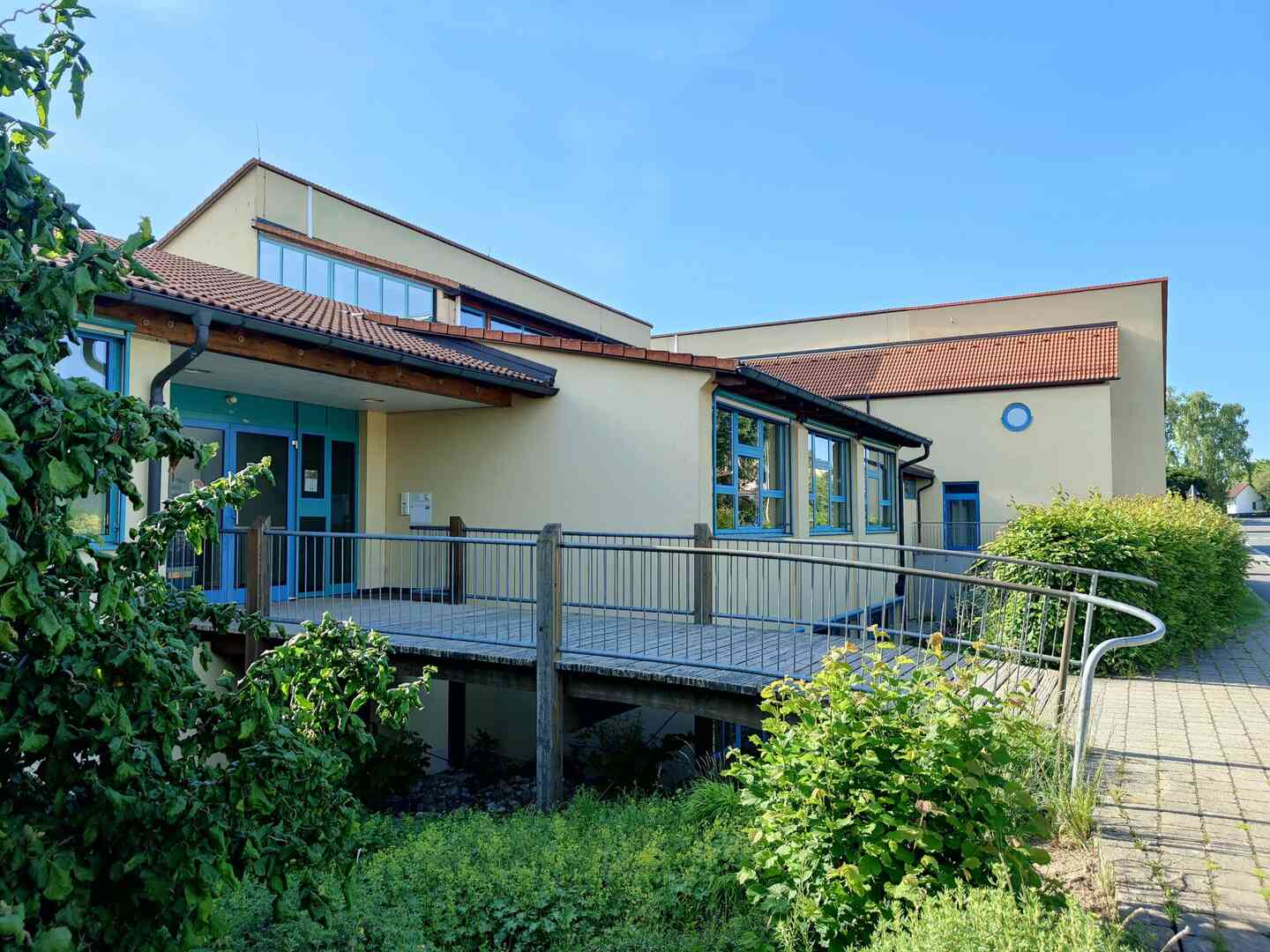 20210615-grossenseebach-grundschule-03_2000x1500-1440x1080-1-1